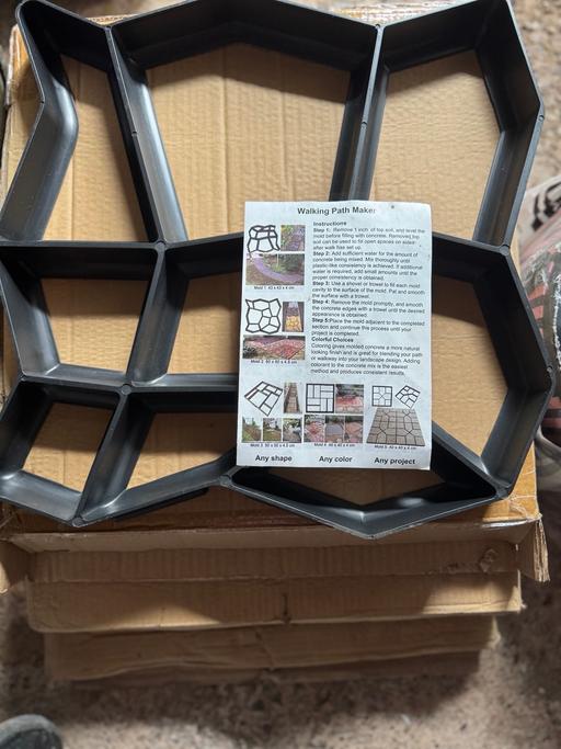  — Garden flooring