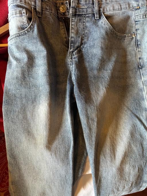  — Calvin Klein Jeans