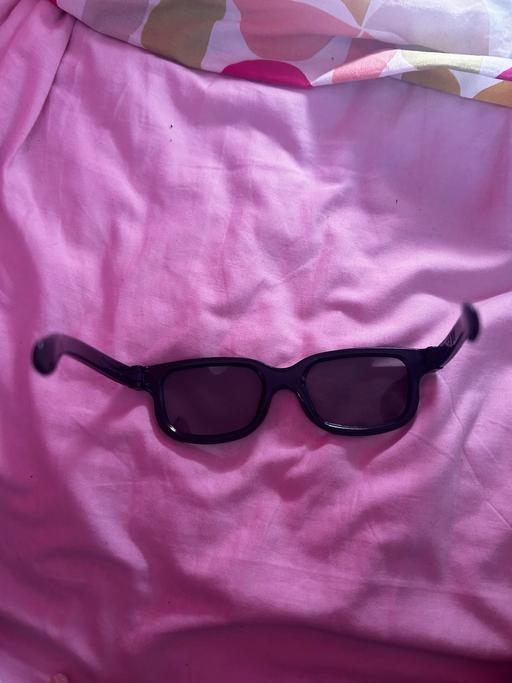  — 4D glasses black