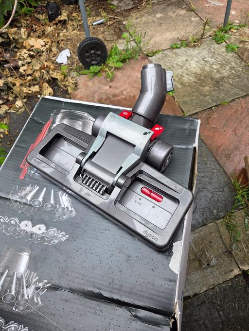  — Parts for Dyson cylinder vacuum