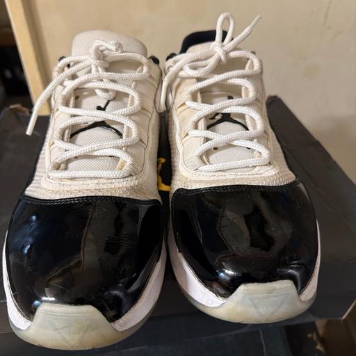  — Nike Air Jordan 11 CMFT Low Michigan