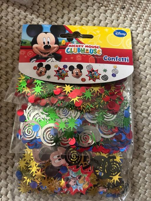  — New Disney confetti