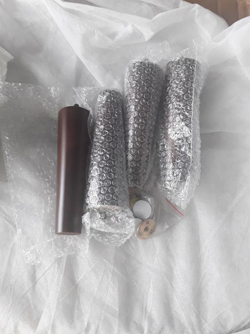  — furniture legs set of 4