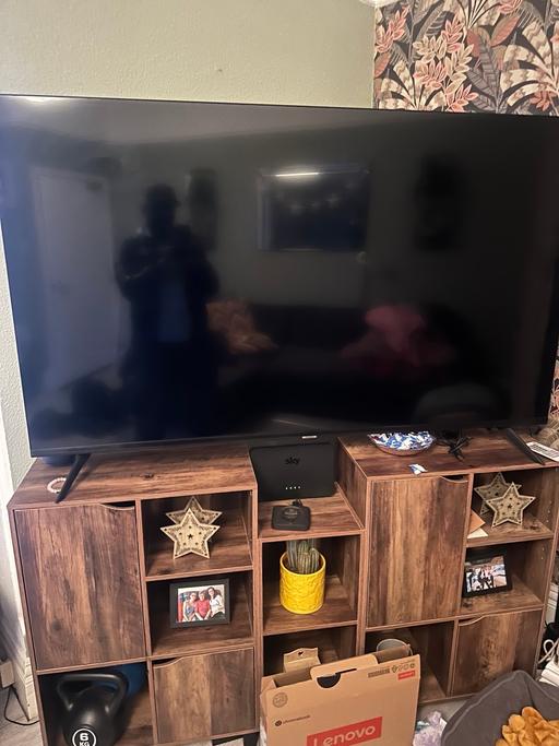  — Damaged tv need a fuse
