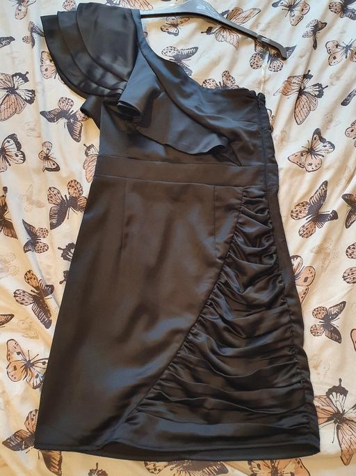  — size 10 LIPSY womens black dress
