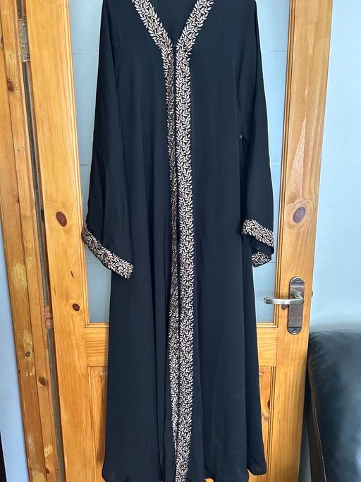  — Abayas Boutique Abaya