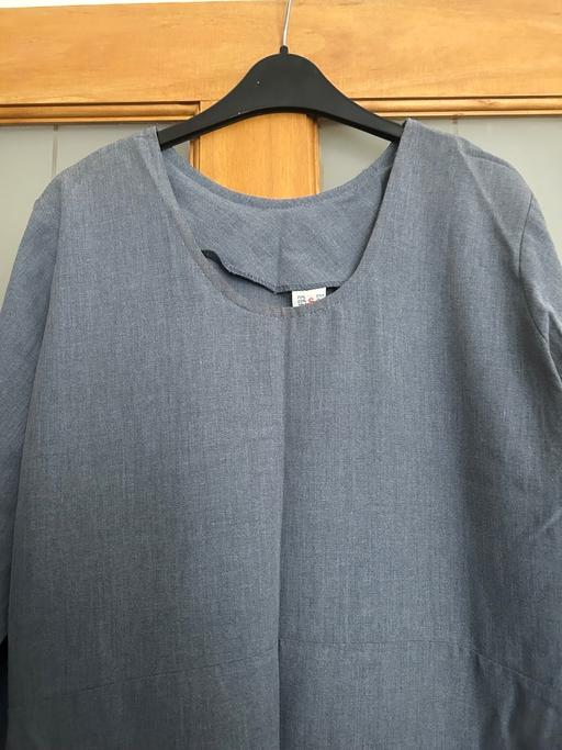  — Grey Abaya