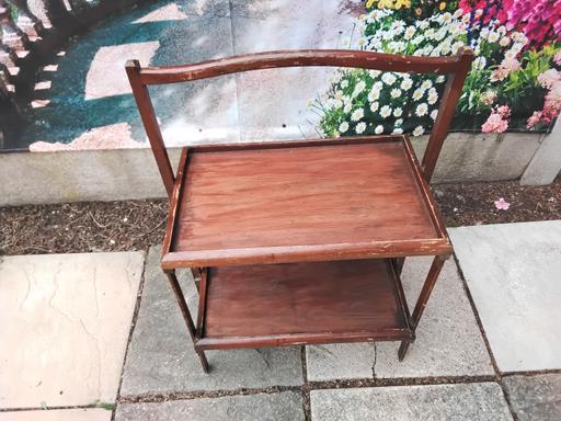  — vintage folding cake / sandwich stand