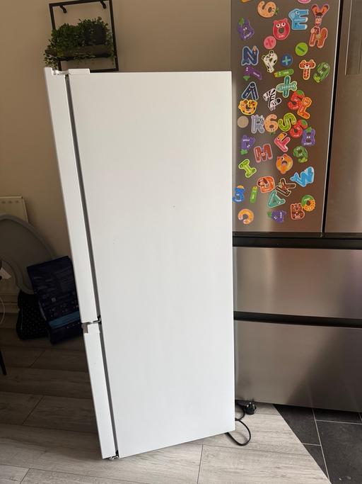  — Fridgemaster fridge freezer