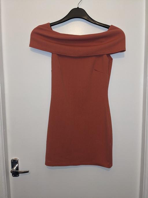  — dress -10