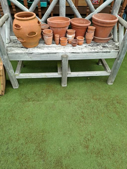  — clay terracotta flower pots