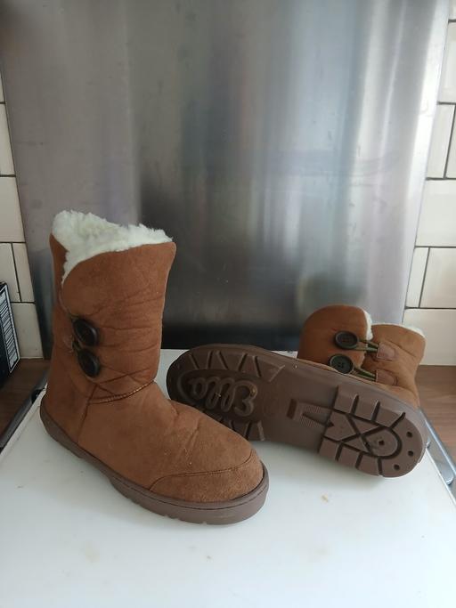  — Ella Ladies Boots