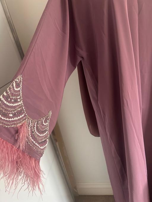  — Embellished Feathered Purple Abaya