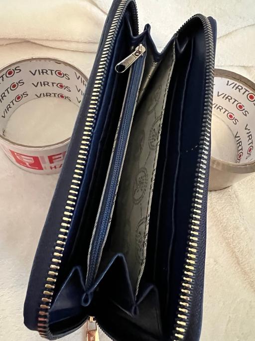  — Womens Purse ( New )