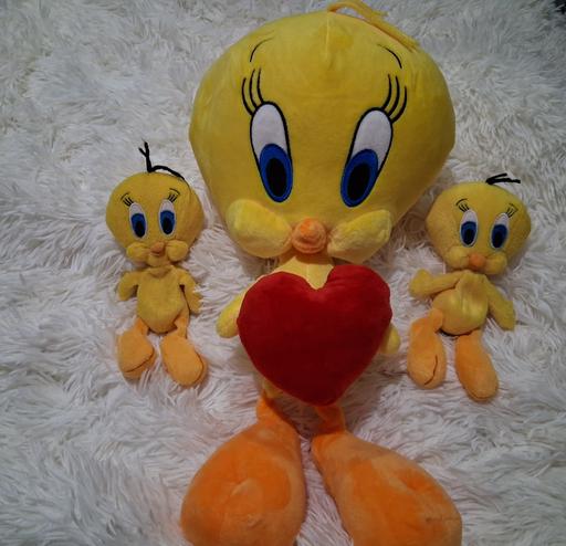  — 3 tweety pie teddies💛
