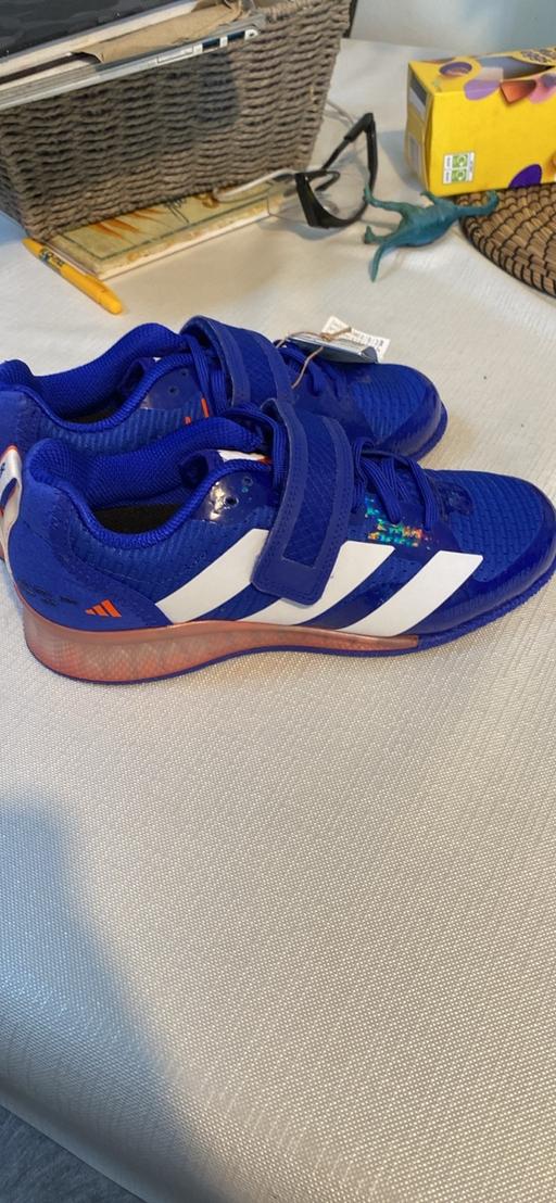  — Adidas adipower 3 weightlifting shoes new