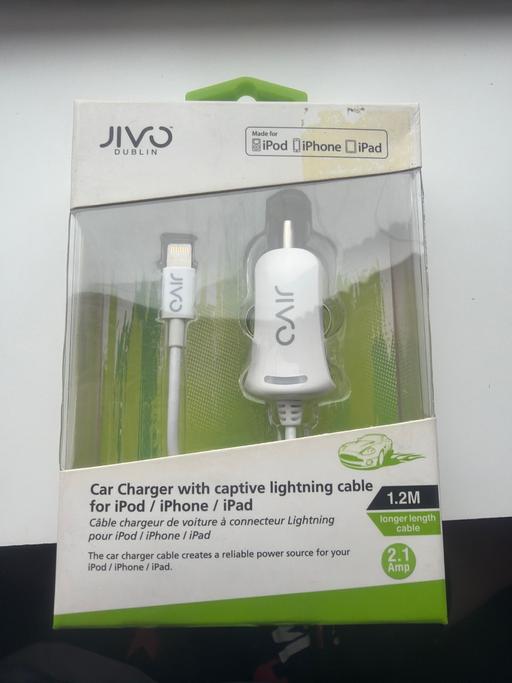  — Car charger for ipod, iphone, ipad