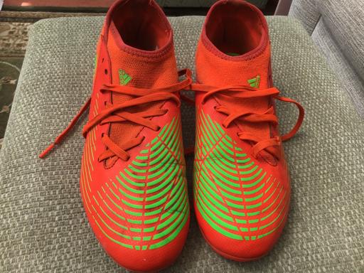  — Adidas football boots size 5 ( 38)