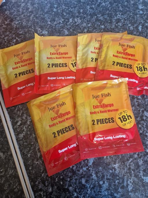  — brand new heat pads x6