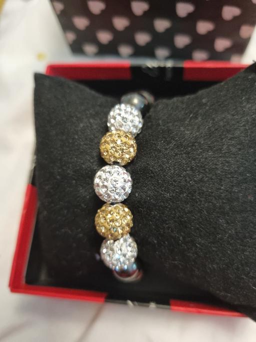 — bracelet