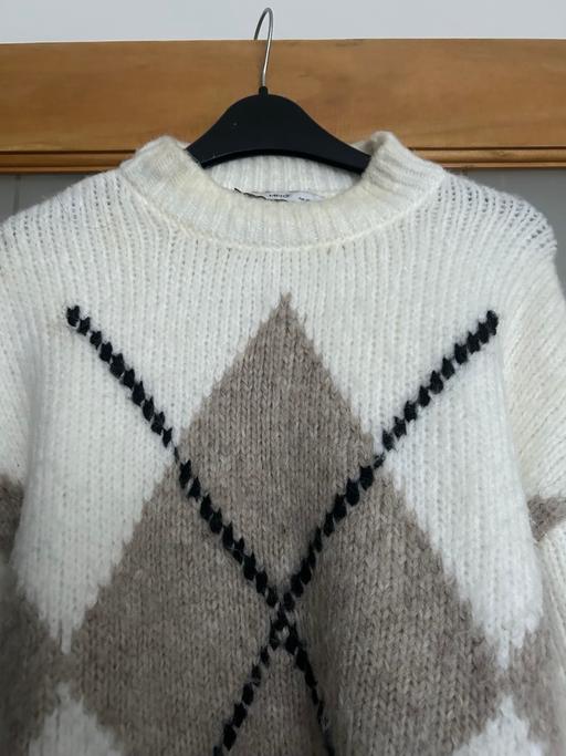  — Mango Jumper