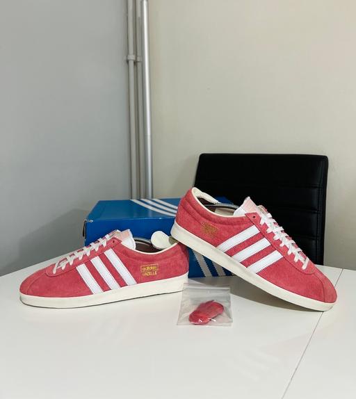  — adidas trainers