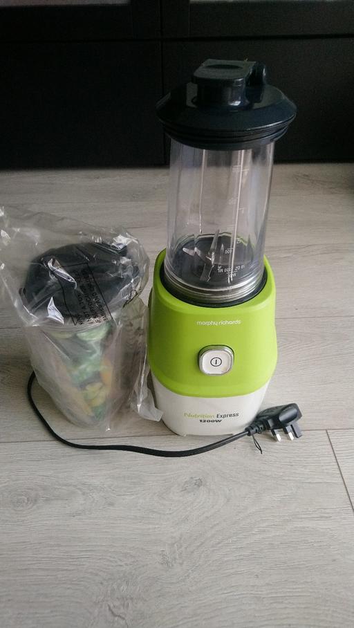  — Morphy Richards Nutrition Express Juicer