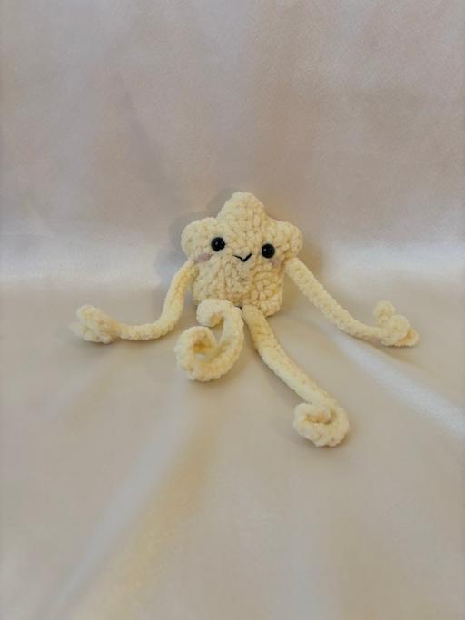  — Crochet leggy star plush glittery