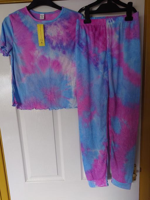  — Girls tie dye 2 piece set size 11-12 years
