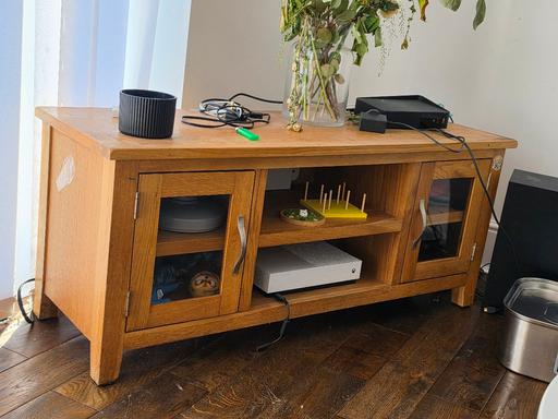  — solid wood unit and TV stand