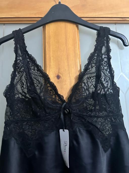  — Boux Avenue Nightdress