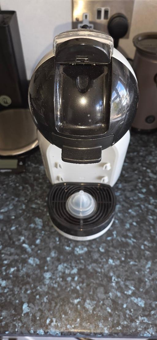 — Gusto Coffee Pod Machine
