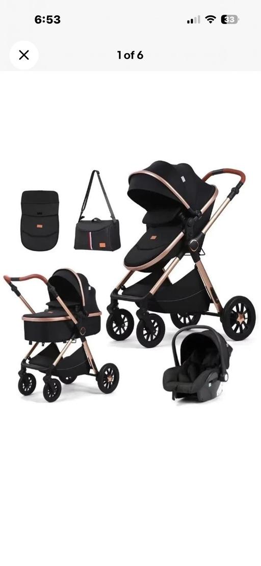  — Pushchair