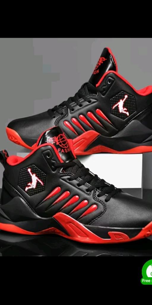  — Men's Trainers