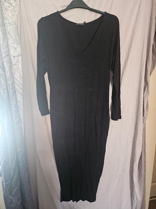  — boohoo maxi dress