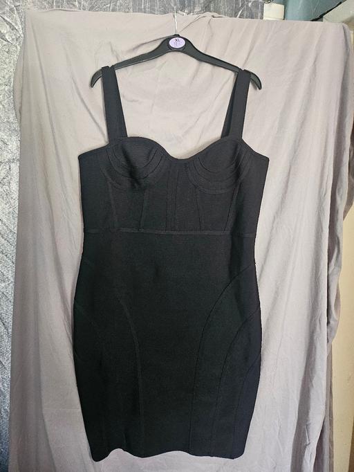  — boohoo bodycon dress