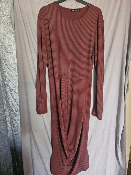  — boohoo maxi dress