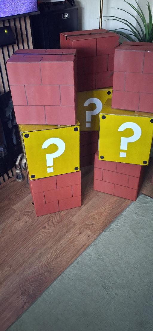  — 9 mario boxes cardboard