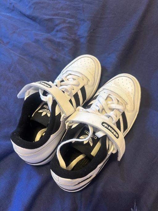  — Adidas Forum Low In Black And White