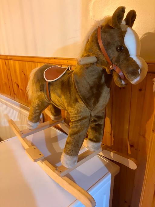  — Rocking horse