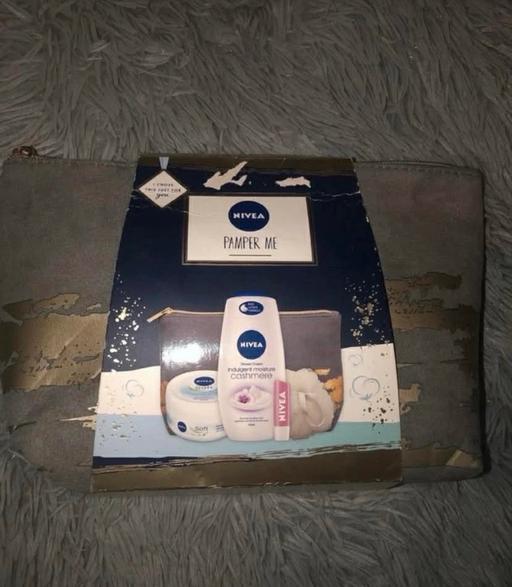  — New Nivea gift set
