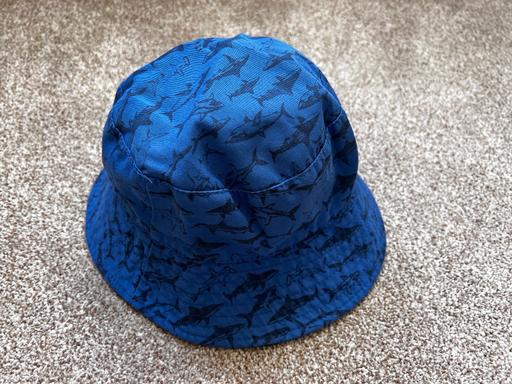  — Boys bucket hat, Mothercare. 3-6 years