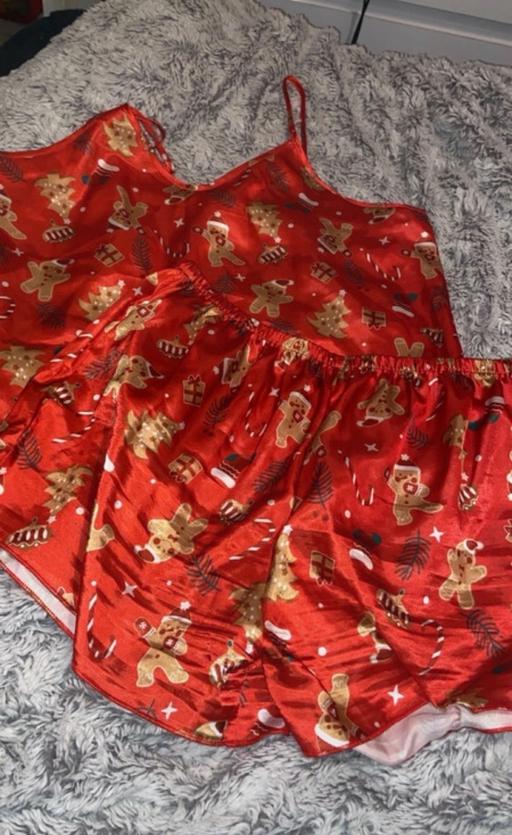  — Women’s short xmas pyjamas