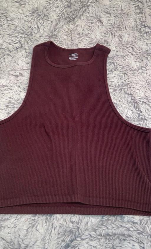  — New racer crop top