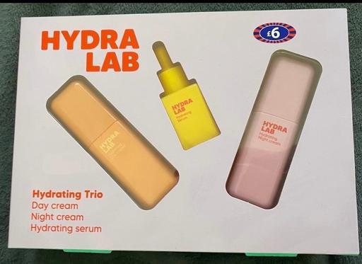  — Hydra lab gift set