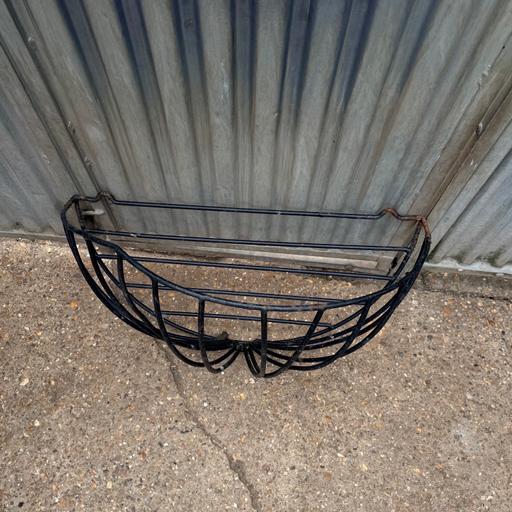  — Metal Hay Rack