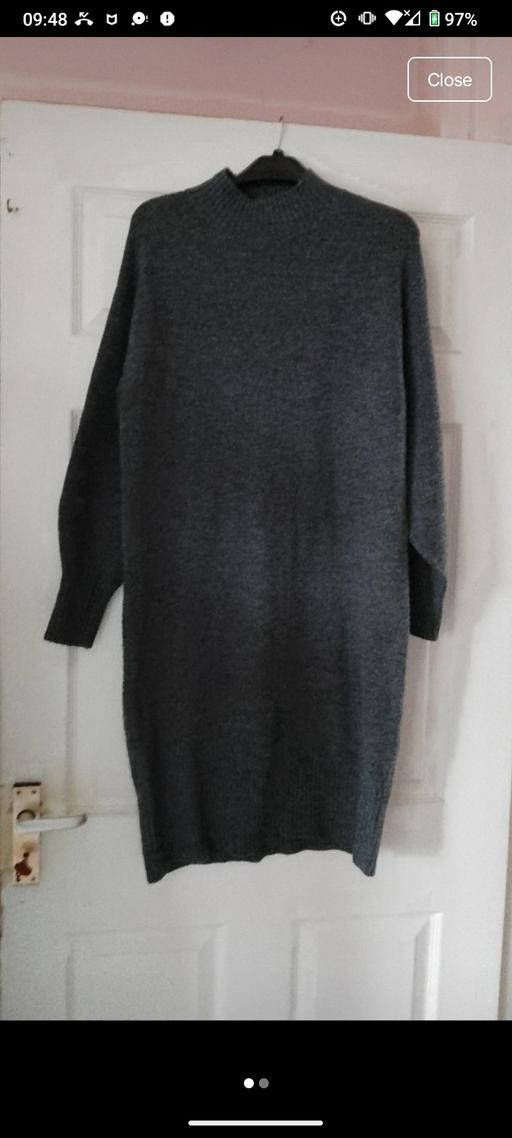  — Jumper dress size S