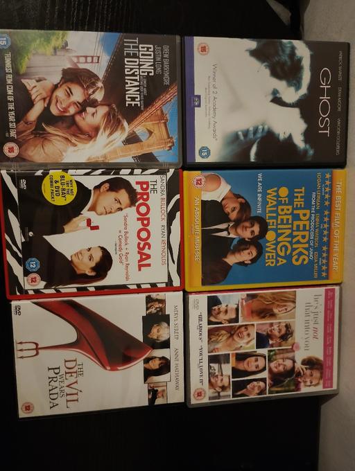  — MIX OF DVD FILMS