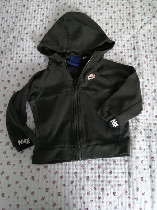  — Boys size *18/24*   Mths