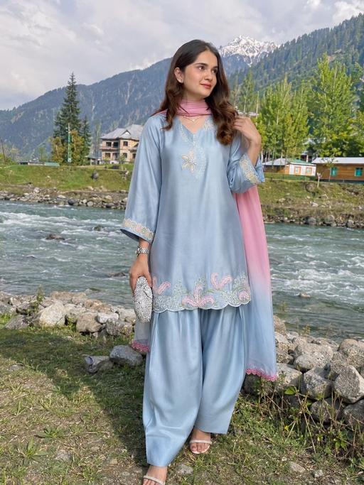  — Farshi Shalwar kameez suit size Large